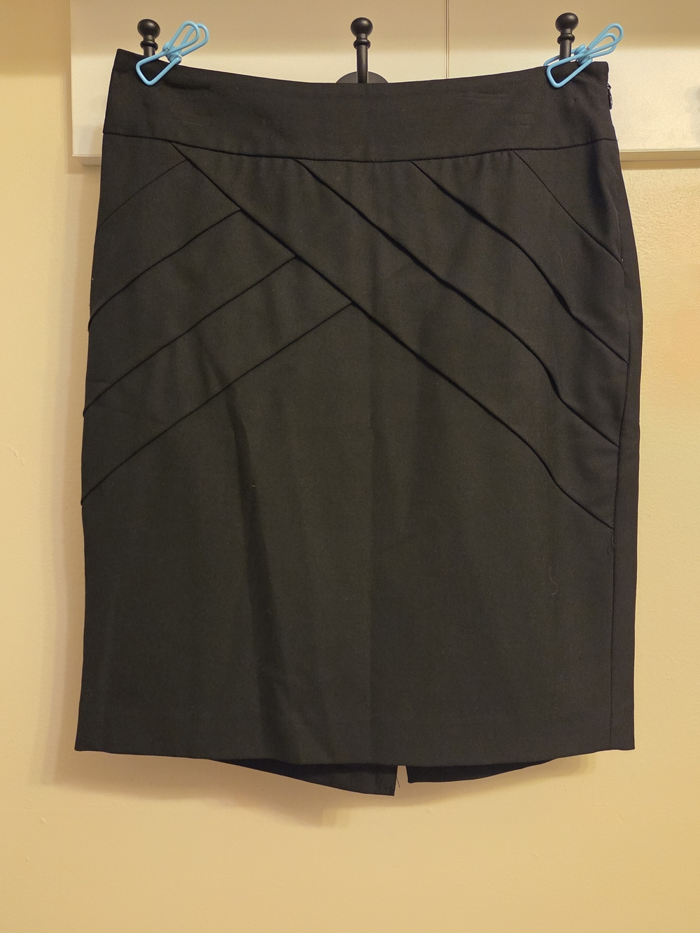 The Limited Black Origami Pencil Skirt 0 Corporate Office Chic Preppy Business
